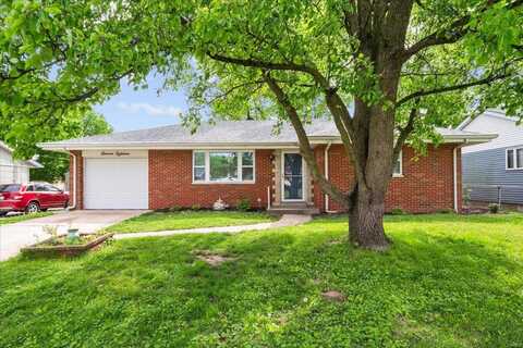 1118 State Street, Collinsville, IL 62234