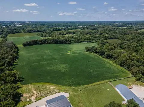 2600 Fosterburg Road, Alton, IL 62002