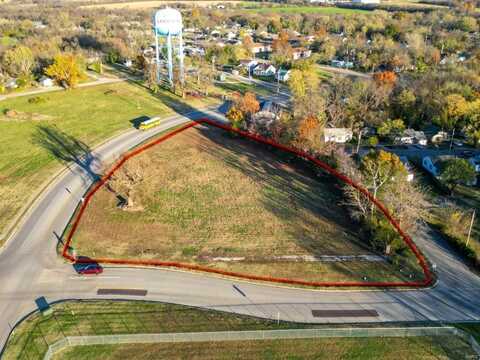 700 HARWOOD Avenue, Lebanon, MO 65536
