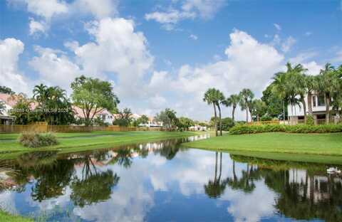 21722 Cromwell Cir, Boca Raton, FL 33486