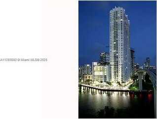 31 SE 5th St, Miami, FL 33131
