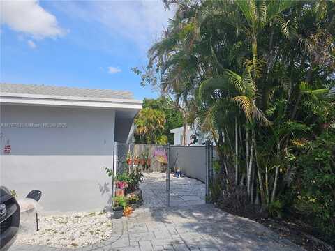 2315 Cleveland St, Hollywood, FL 33020