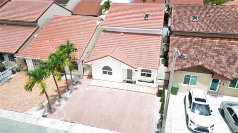 2765 W 54th St, Hialeah, FL 33016