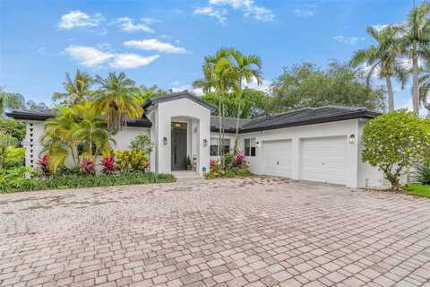 7560 SW 144th St, Palmetto Bay, FL 33158