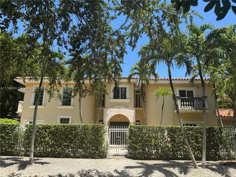 3185 Washington St, Miami, FL 33133