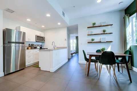 346 NW 35th St, Miami, FL 33127