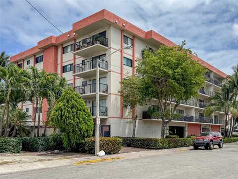 7801 Abbott Ave, Miami Beach, FL 33141