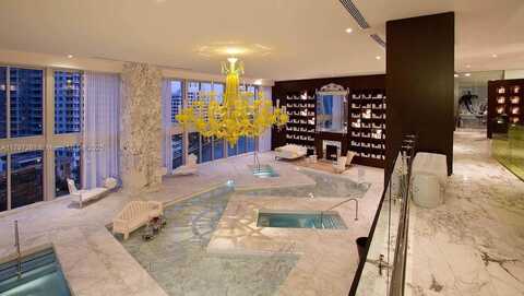 495 Brickell Ave, Miami, FL 33131