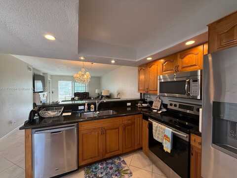 550 NW 78th Ter, Margate, FL 33063