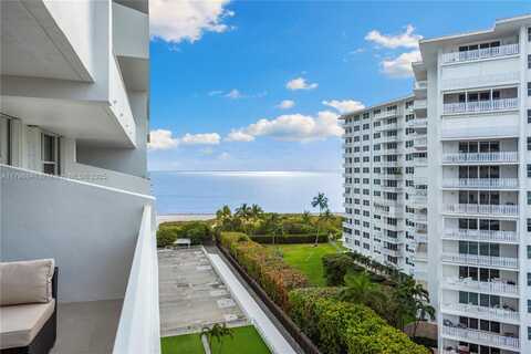 199 Ocean Lane Dr, Key Biscayne, FL 33149