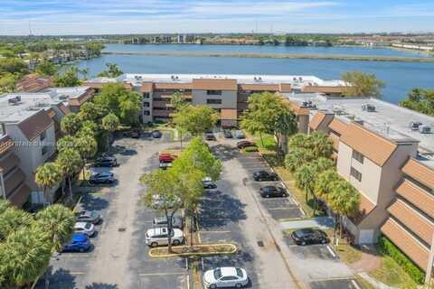 471 Ives Dairy Rd, Miami, FL 33179