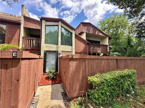 7034 SW 114th Pl, Miami, FL 33173