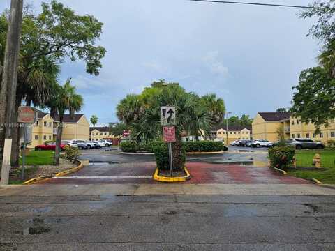 13820 SW 112th St, Miami, FL 33186