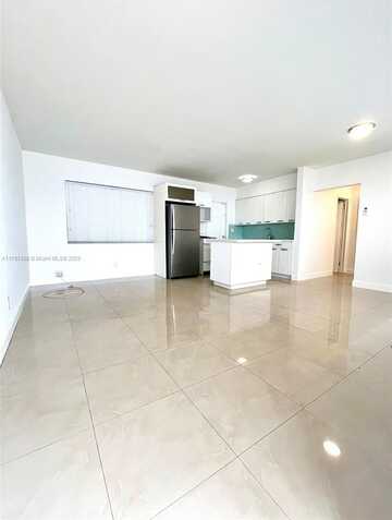 undefined, Hollywood, FL 33020