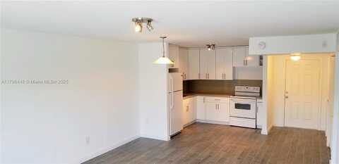 15205 NE 6th Ave, Miami, FL 33162
