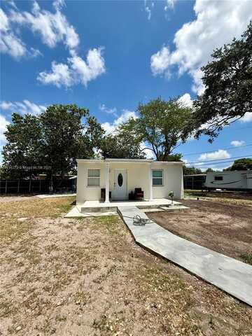 12801 Westview Dr, Miami, FL 33167