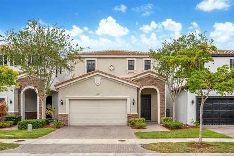 704 NE 193 St, Miami, FL 33179