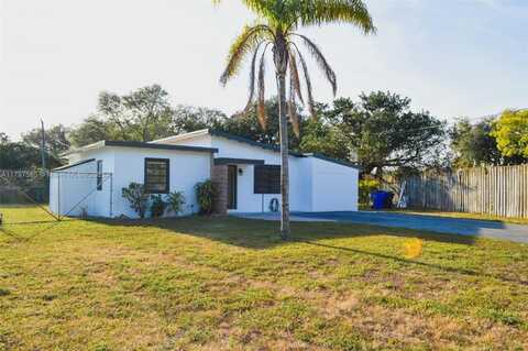 16 Allen Rd, West Park, FL 33023