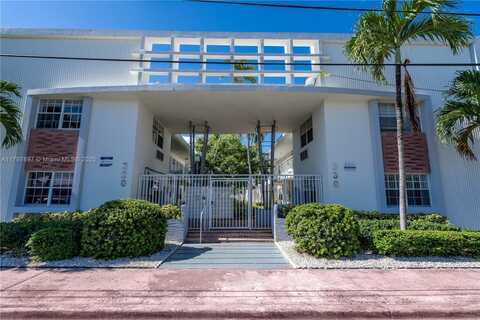 320 84th St, Miami Beach, FL 33141