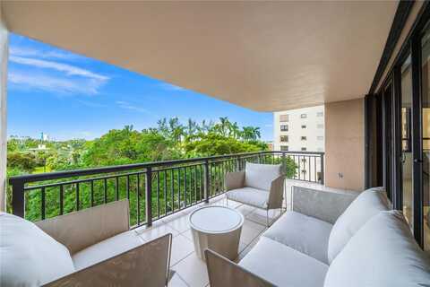 10175 Collins Ave, Bal Harbour, FL 33154