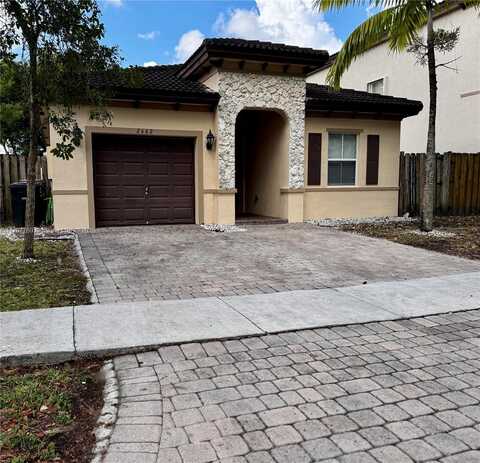 2442 NE 3rd Ct, Homestead, FL 33033