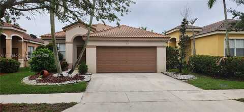 613 Bald Cypress Rd, Weston, FL 33327