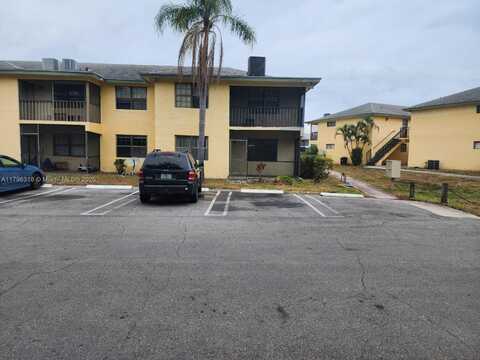 2323 Linton Ridge Cir, Delray Beach, FL 33444