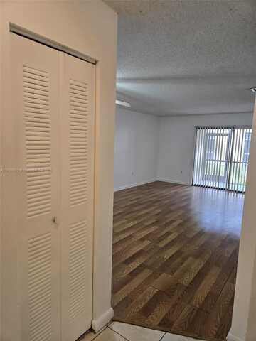 2257 SW 80th Ter, Miramar, FL 33025