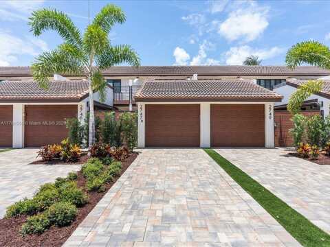 2747 NE 14th St, Fort Lauderdale, FL 33304