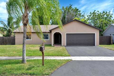13828 SW 283rd Ter, Homestead, FL 33033