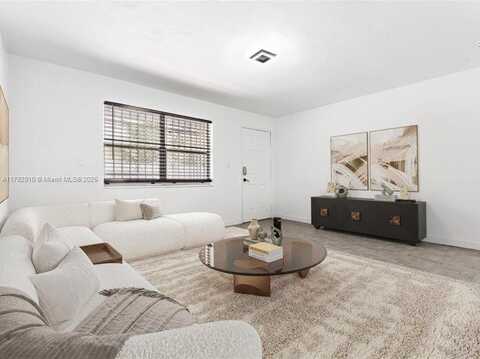 812 NW 55th Ter, Miami, FL 33127