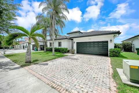 14576 SW 161st Pl, Miami, FL 33196