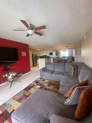 19501 E Country Club Dr, Aventura, FL 33180