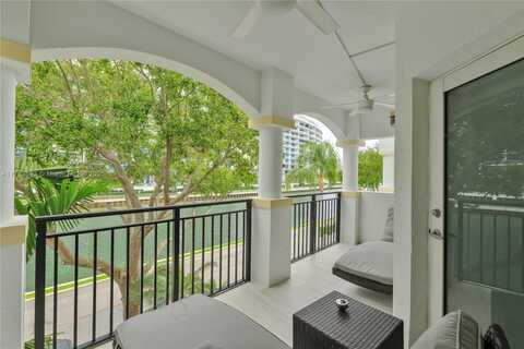 3245 NE 184th St, Aventura, FL 33160