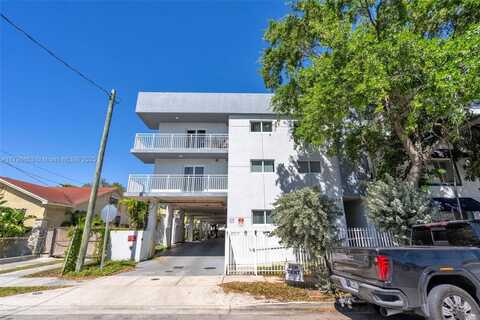 1029 NW 3rd St, Miami, FL 33128