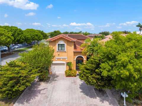 19404 NW 79th Ct, Hialeah, FL 33015