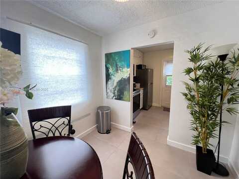 7179 SW 21st St, Miami, FL 33155