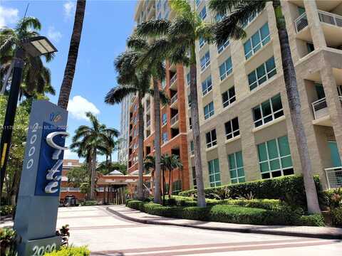 2000 N Bayshore Dr, Miami, FL 33137