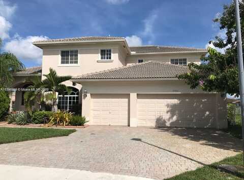 6105 SW 192nd Ave, Pembroke Pines, FL 33332
