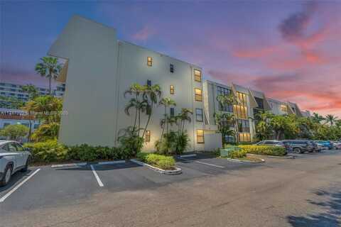 20401 NE 30th Ave, Aventura, FL 33180