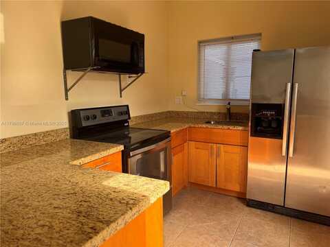 1520 NE 125th St, North Miami, FL 33161