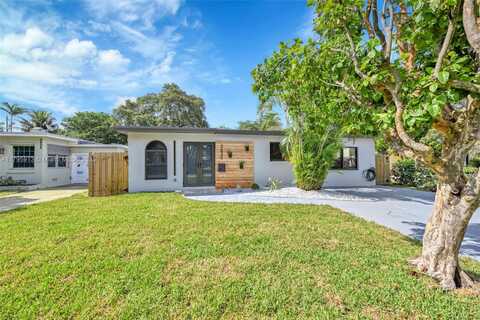 2630 Mckinley St, Hollywood, FL 33020