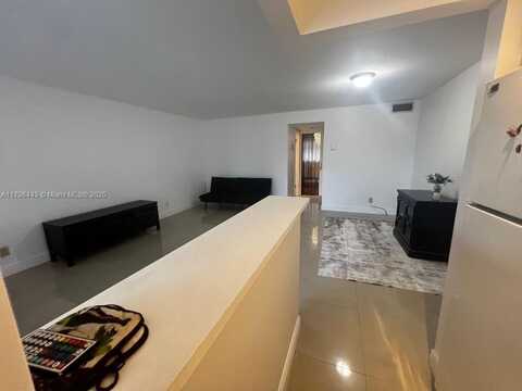300 Layne Blvd, Hallandale Beach, FL 33009