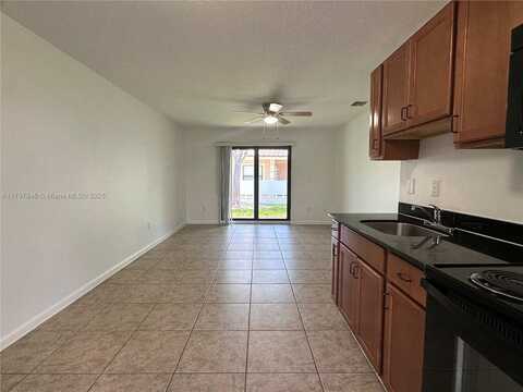 1041 NE 10th Ave, Fort Lauderdale, FL 33304