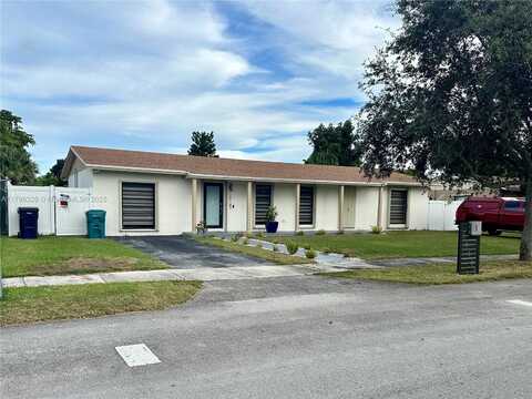 18133 SW 93rd Ave, Palmetto Bay, FL 33157