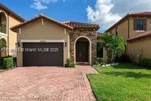 5220 NW 48th Ln, Tamarac, FL 33319
