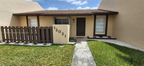 12021 SW 110th St Cir E, Miami, FL 33186
