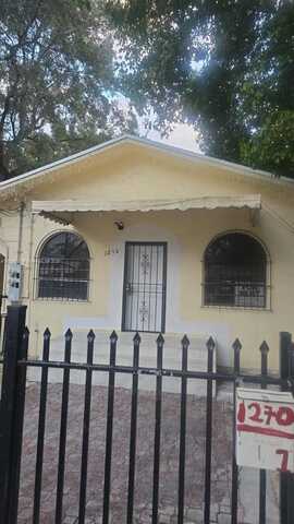 1270 NW 29th Ter, Miami, FL 33142