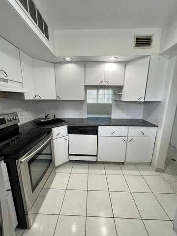 20200 NE 29th Ct, Aventura, FL 33180