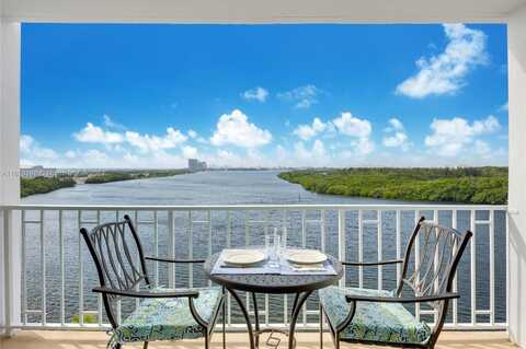 500 Bayview Dr, Sunny Isles Beach, FL 33160